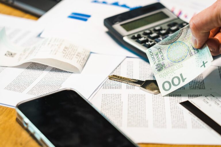 Commercial Invoice: Documentation for International Trade