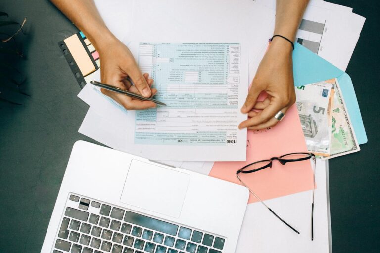 وکیل مالیاتی : راهنمای جامع مالیات